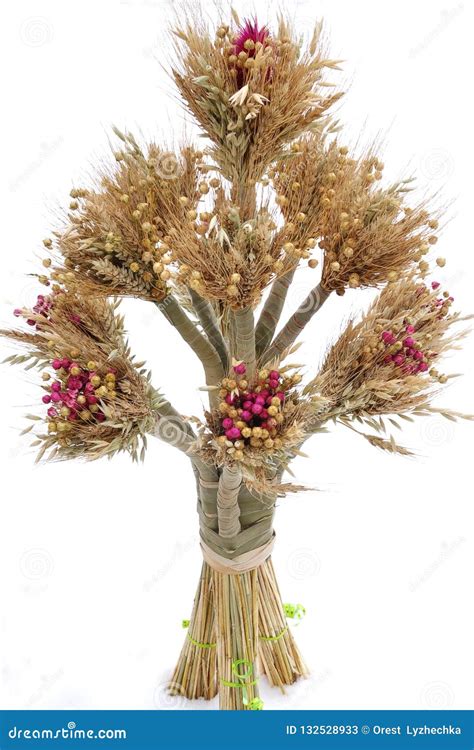 Didukh - a Symbol of Ukrainian Christmas Stock Image - Image of oats ...