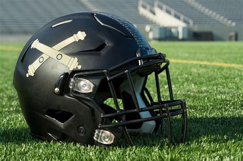 West Point Helmets for the Army-Navy Game : CFB