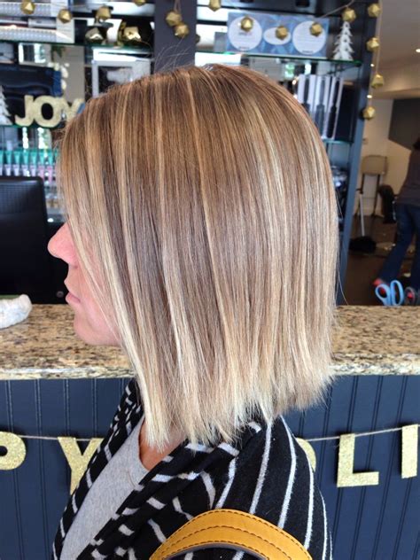 Blonde Balayage Bob Straight Hair - Jeffrey Parker Frisur