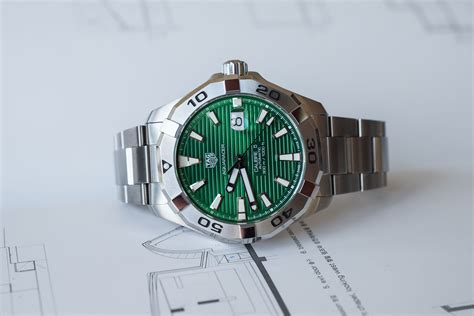 TAG Heuer Aquaracer Calibre 5 Green Dial - Hands-On, Specs & Price