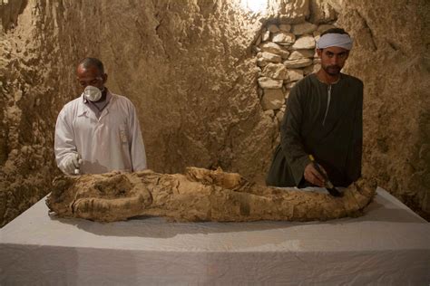 Archaeologists discover 2 ancient tombs in Egypt’s Luxor | The Seattle Times