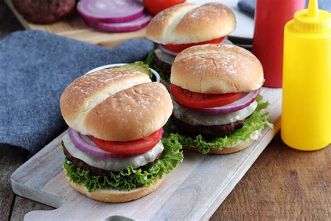 Juicy Smoked Burgers That Are Insanely Good | Recipes For Dads