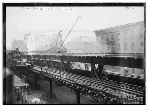 NYC's first elevated train and the nation's first streetcar began in Greenwich Village | 6sqft