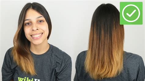 How to Straighten Your Hair With a Flat Iron: 13 Steps