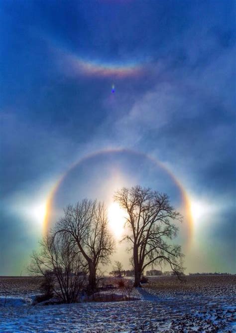 25 best Sun Dogs images on Pinterest | Sun dogs, Ice crystals and ...