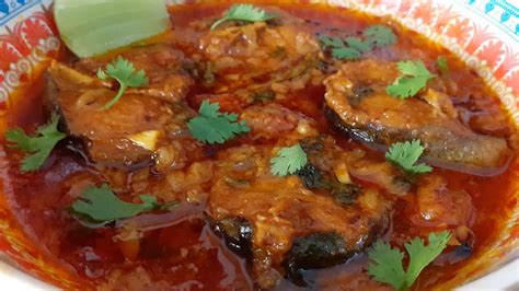 Authentic Pangas Fish Curry / Gravy Recipe। Stay At Home। - YouTube