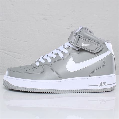 Nike Nike Air Force 1 Mid - 100997 - Sneakersnstuff | sneakers ...