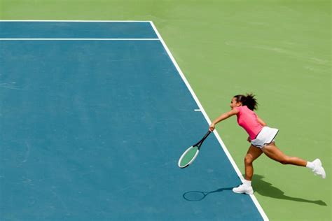 How to Serve in Tennis | Fast & Slice Serve (with Pictures)