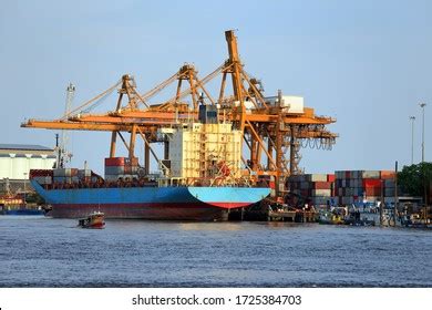 Logistics Transportation Container Cargo Ship Stock Photo 1725384703 | Shutterstock