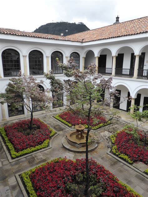 Inside the Museo Botero - A Picture from Bogotá, Colombia - Travel Writing