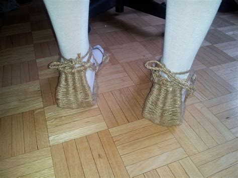 How to Weave Japanese Waraji Sandals for Bleach Cosplay in 2022 | Bleach cosplay, How to make ...