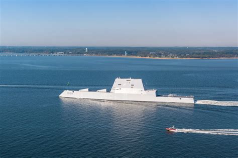 USS Zumwalt Operates with 7th Fleet for the First Time - Seapower