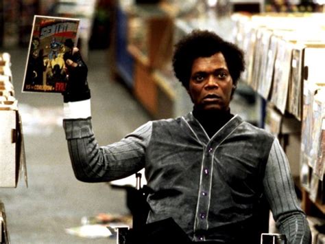 Samuel L. Jackson in Unbreakable (2000) | Samuel jackson, Superhero ...