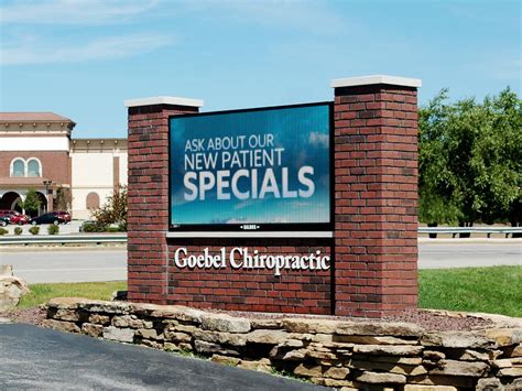 Goebel Chiropractic, Fort Wayne, IN - Watchfire Signs | Digital Billboards, LED Signs ...