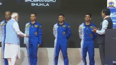 Gaganyaan mission: PM Modi announces names of 4 astronauts, netizens react | Trending ...