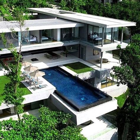 Modern Luxurious Mansions - Moonshotcentral