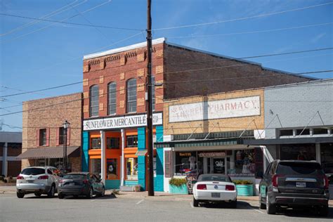 Back to Carthage: East Texas town looks to pandemic homecomers to stem ...