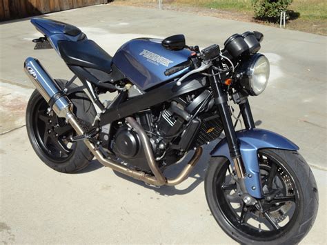 1989 Honda NT650 Hawk GT - Moto.ZombDrive.COM