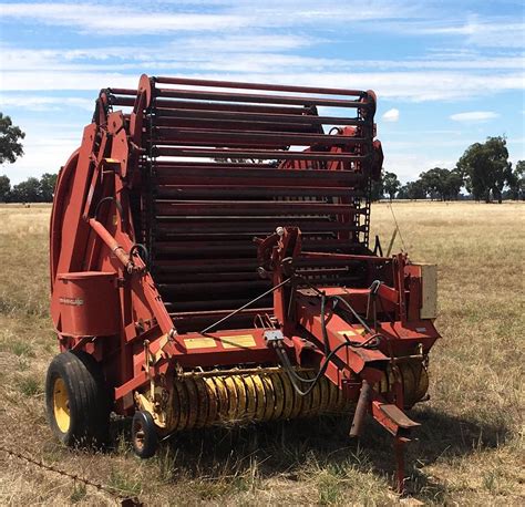 Round Baler | Machinery & Equipment - Hay and Silage Equipment