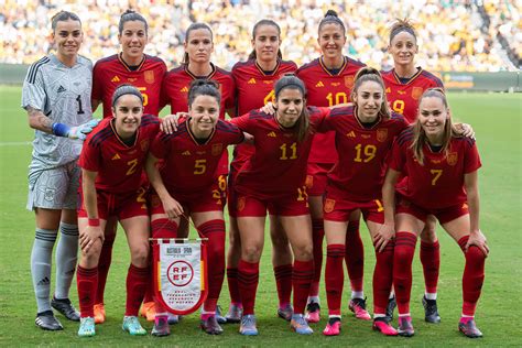 Spain women’s team set for talks over dispute, but no compromise in ...