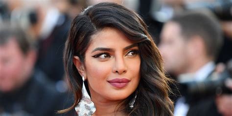 Priyanka Chopra's beauty techniques you'll want to steal