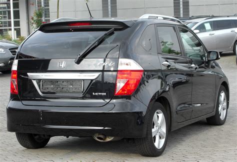 File:Honda FR-V 2.2 CDTI Executive rear 20100612.jpg - Wikimedia Commons