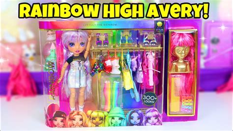 Rainbow High Fashion Studio With Avery Styles Fashion Doll Playset ...