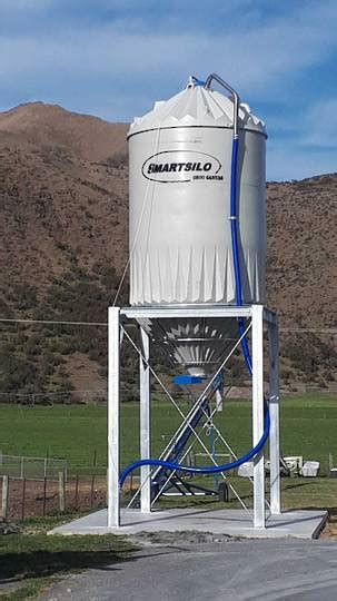 Urea/Fertilizer Storage Silos - Advantage Plastics