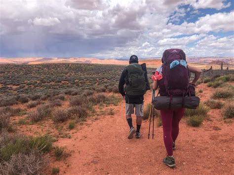 Ultimate Hiking Guide to Coyote Gulch in Utah - Aloha Adrian