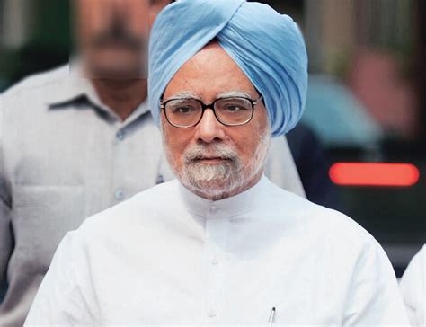 PM Manmohan Singh not to step down, confirms PMO : India, News - India ...