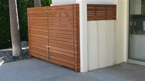 horizontal wood fence pool equipment enclosure #3 - WoodFenceExpert.com