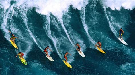 Waimea Bay Oahu, Hawaii | Surfing wallpaper, Big wave surfing, Surfing ...