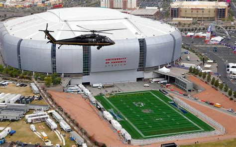 Super Bowl grass field grown outside at Phoenix Stadium - Business Insider