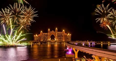 Food, Festival, Gold & More: Here's How Dubai Is Celebrating Diwali 2020