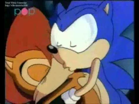 Sonic and Sally Kiss Long Time - YouTube