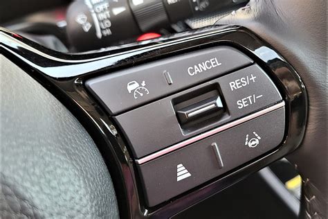 What is Cruise Control? A Comprehensive Guide | Driving