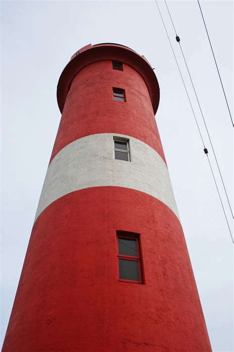 Red And White Lighthouse Free Stock Photo - Public Domain Pictures