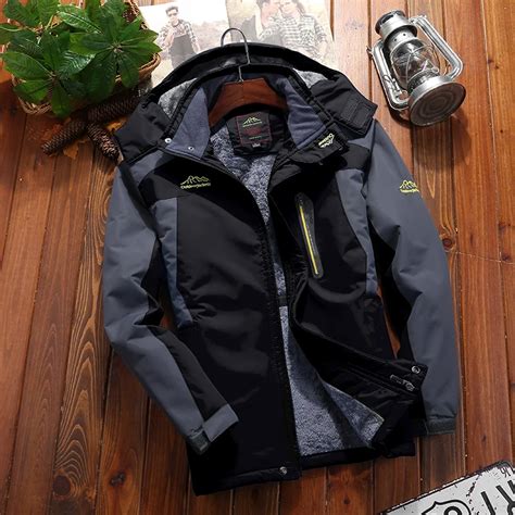 9XL Outdoor Hiking Jackets Men Winter Large Size Mountain Travel ...