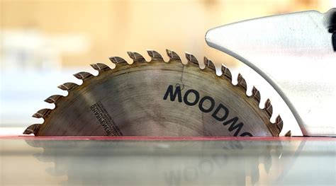 Choosing The Best Table Saw Blade - Best Woodworking Tools