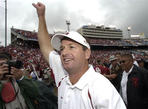 Oklahoma football coach Bob Stoops announces retirement - The Blade