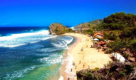 Wisata Pantai Jogja - Homecare24