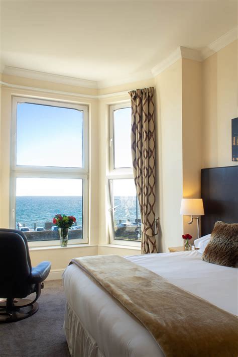 Sea view Suite – Ellan Vannin Hotel