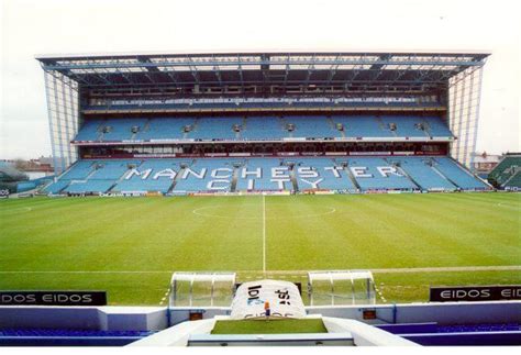 Concert: Queen live at the Maine Road, Manchester, UK [16.07.1986 ...