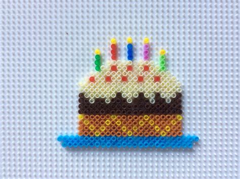 Birthday cake, tarta de cumpleaños con hama beads | Perler bead patterns, Perler beads designs ...