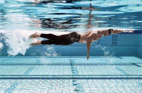 Sports Performance Bulletin - Techniques - Swimming technique: why core ...