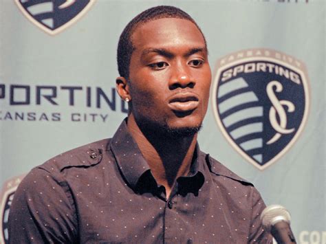 Archivo:CJ Sapong Sporting KC v San Jose Earthquakes.jpg - Wikipedia, la enciclopedia libre