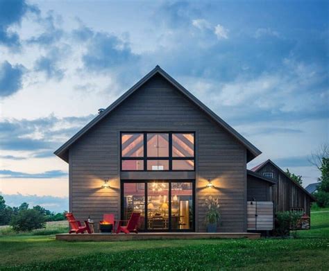 Vermont Modern Barn by Joan Heaton Architects