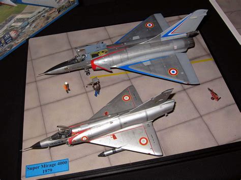 SUPER MIRAGE 4000 1/72 modelsvit