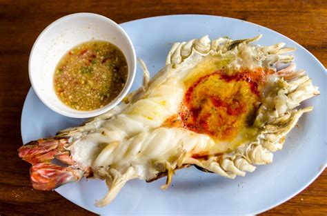 ayutthaya-tour-grilled-king-river-prawn – TakeMeTour's Blog