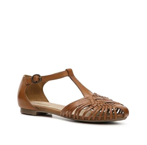 Flat Sandals for Women | DSW | Fashion Inspiration | Pinterest